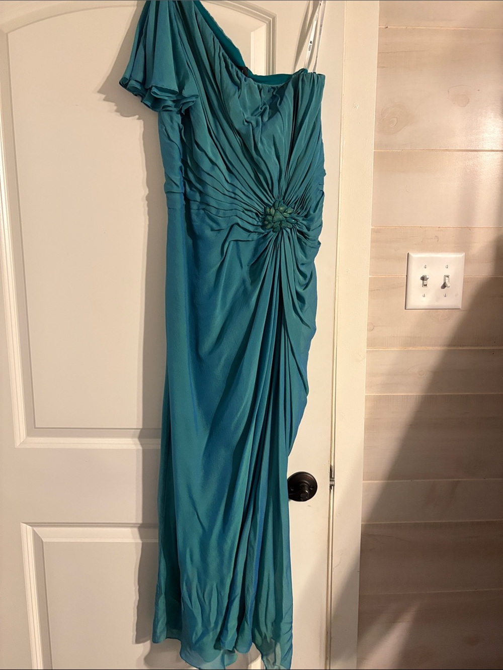 Tadashi Shoji Teal One-Shoulder Evening Gown with Knotted Ruching